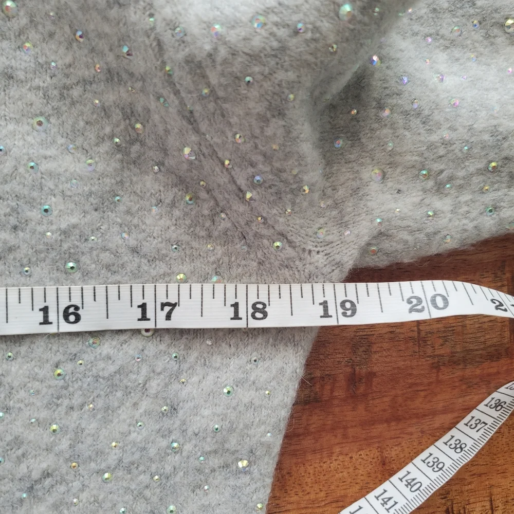 J.CREW Gemstone Sweater in Supersoft Yarn Size Medium Wool Blend